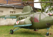 Вертолет Ми-1 на авиастоянке