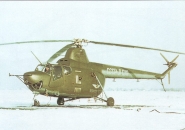 Вертолет Ми-1 в снегу вид сбоку