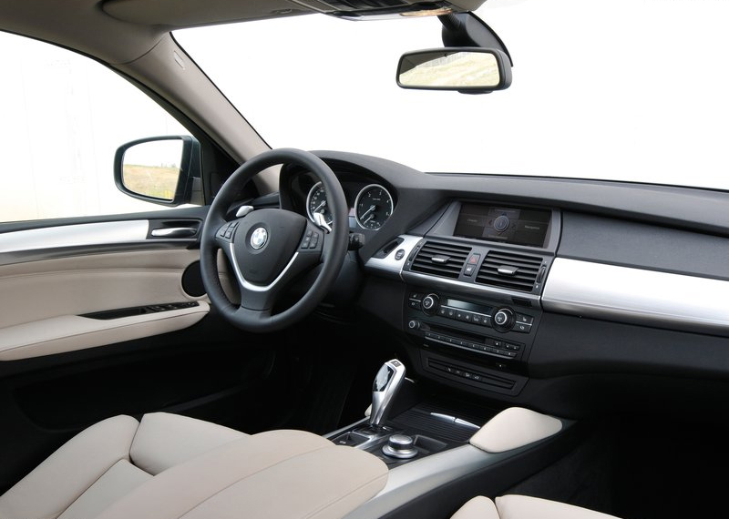 фотографии салона BMW X6 2012-2013 года