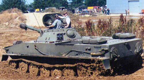 Танк ПТ-76 широко применялся в странах Юго-восточной Азии.
