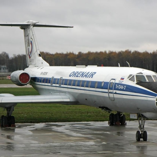 5.Ту-134А-3 на стоянке.
