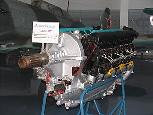 Двигатель М-107А
