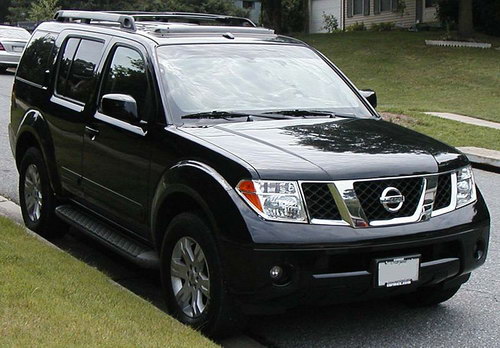Nissan Pathfinder 2004 года выпуска