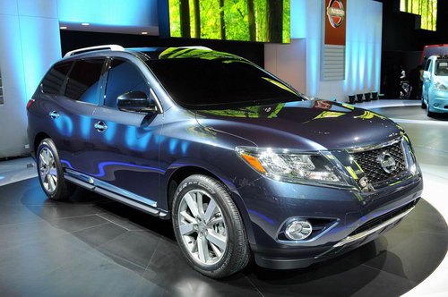 В 2012 году в Детройте был представлен обновлённый Nissan Pathfinder