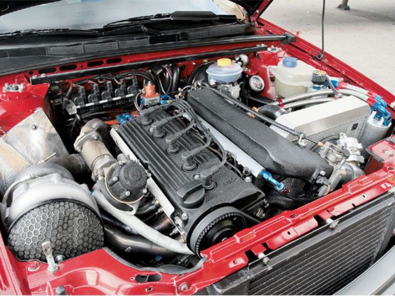 Двигатель Audi 80 quattro