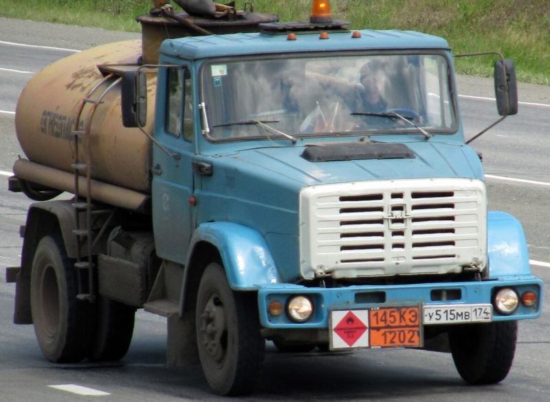 ЗИЛ-4331 бензовоз