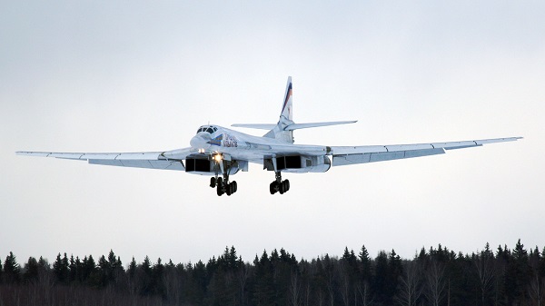 Ту-160 посадка