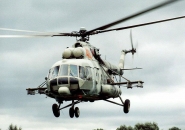 Вертолет Ми-8 в полете
