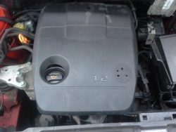 Фото двигателя Volkswagen Polo хэтчбек IV 1.2