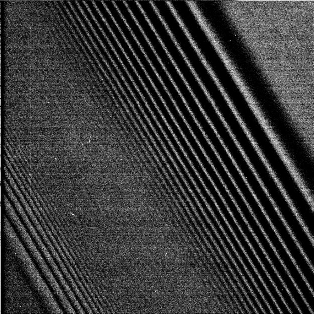 Two_waves_in_one_Saturn_s_A_ring_node_full_image