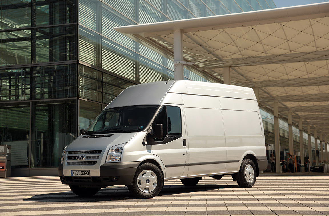 Ford-Transit-2011_04.JPG