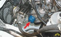4.6 Замена масла в двигателе и масляного фильтра Chevrolet Niva
