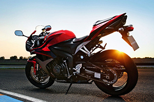 Технические характеристики мотоцикла Honda (Хонда) CBR600RR краткий обзор модели мотоцикла