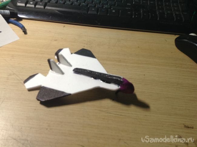 Как сделать модель самолёта из потолочного пенопласта