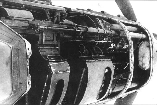 6а.Установка пулемета УБС на Як-9Т.