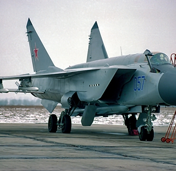 1.МиГ-31М борт № 057.