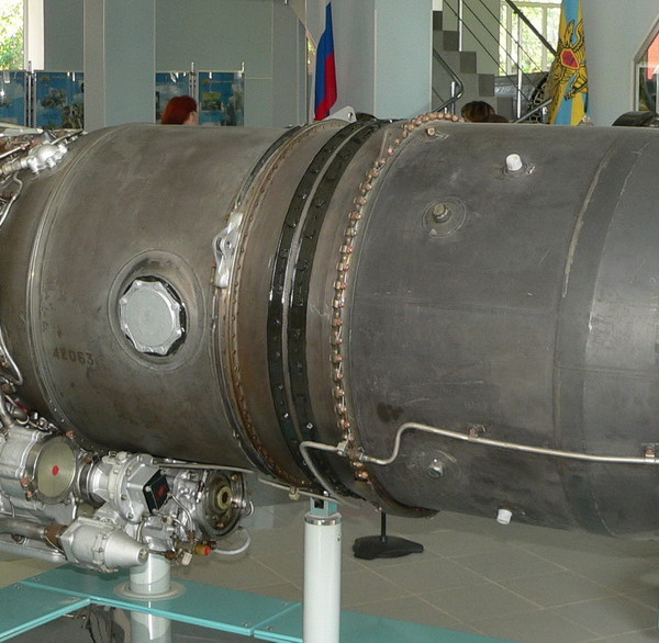 Двигатель Р-95Ш.