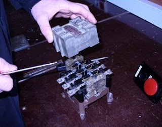 разборка и ремонт магнитного пускателя