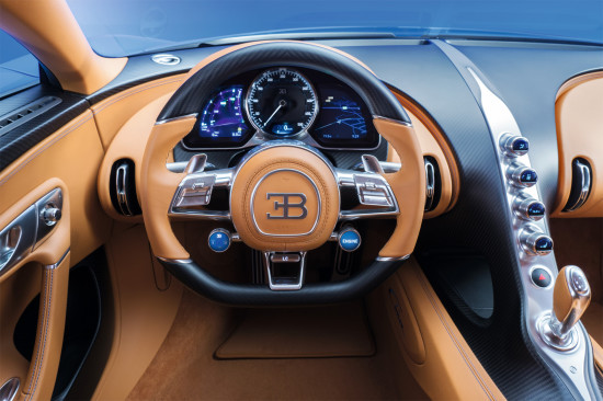 интерьер Bugatti Chiron