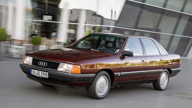 Дизельная Audi 100 TDI C3. 1990 год