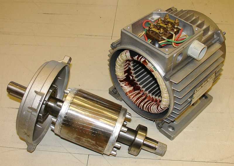 Как сделать генератор для ветряка из асинхронного двигателя своими руками