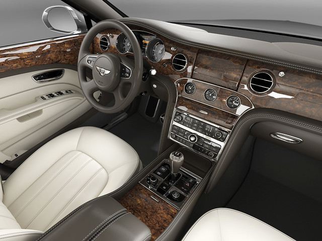 Торпедо Bentley Mulsanne 2010 года