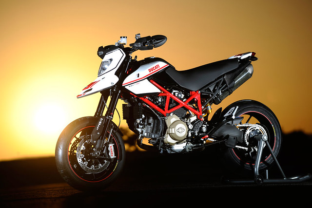 Эндуро Ducati Hypersmotard 1100 EVO SP