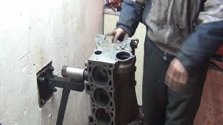 Стапель -переворотник для ремонта двигателя внутреннего сгорания