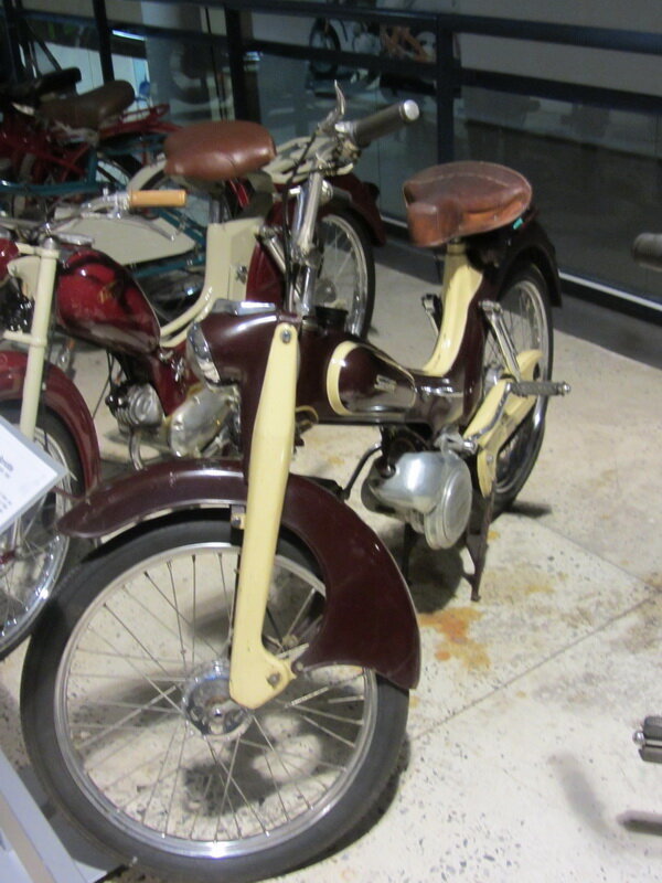 мопед спиридис