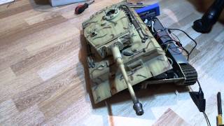 RC-танк Тигр и звуки мотора + выстрелы