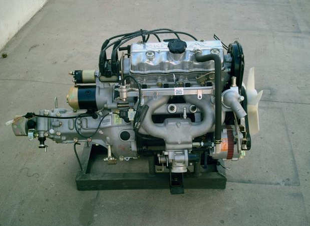 Двигатель F10A