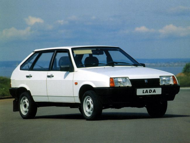 О двигателях LADA 2109 1 поколение (1987 — 2011) 