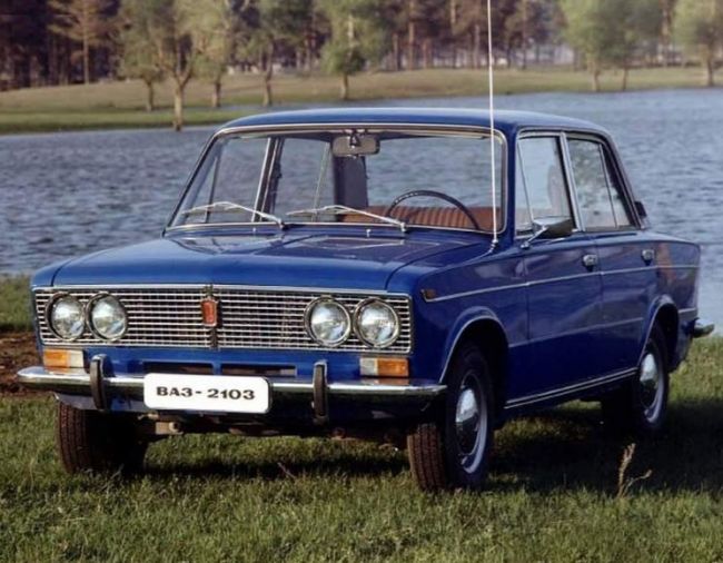 О двигателях для ВАЗ -2103 (LADA 1500) 