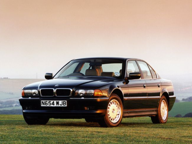 BMW E38 7 Series - 3-е поколение